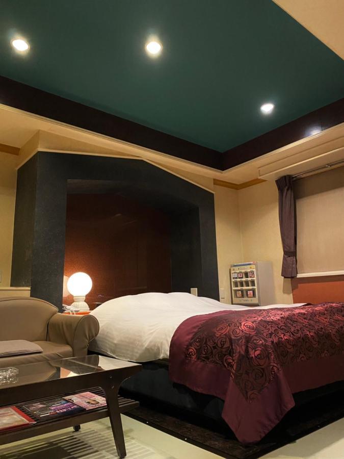 ホテル艶グループ　富津店 Buitenkant foto